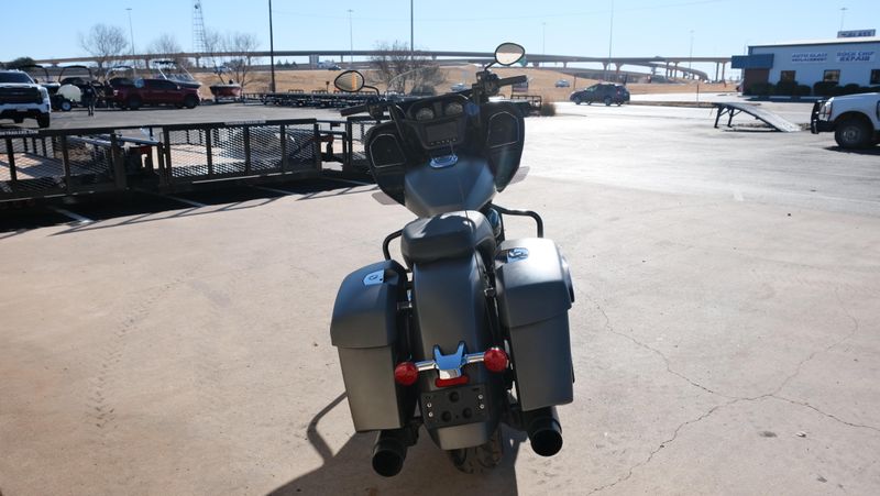 USED 2022 INDIAN MOTORCYCLE CHALLENGER Image 4