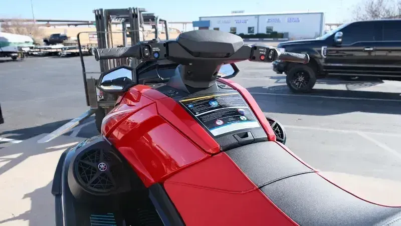 NEW 2026 YAMAHA VX DELUXE WITH AUDIO Image 12