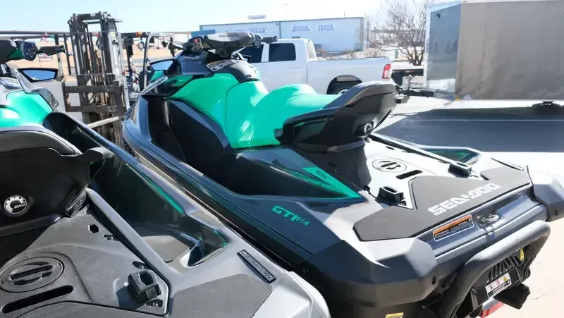 NEW 2026 SEADOO GTI SE 170 WITH SOUND SYSTEM Image 9