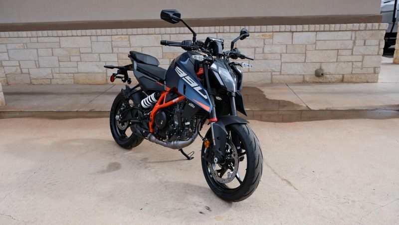 NEW 2026 KTM 390 DUKE Image 1