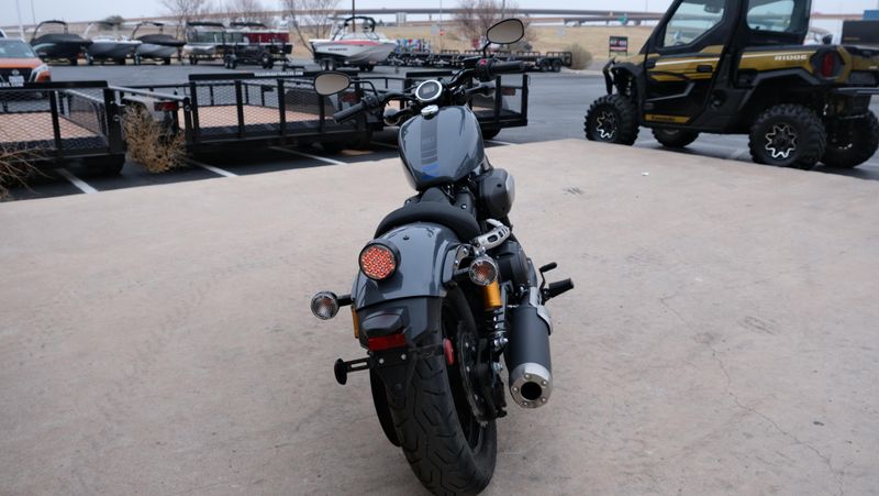 USED 2023 YAMAHA BOLT RSPEC STORM GRAY Image 4