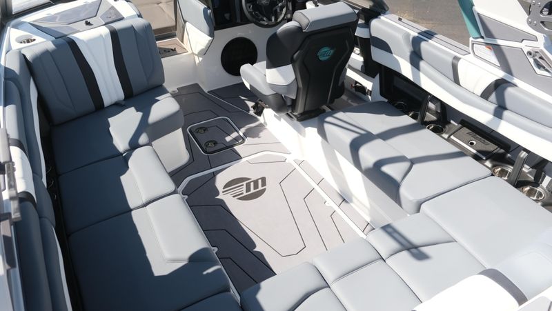 NEW 2026 MALIBU WAKESETTER 22 LSV Image 17