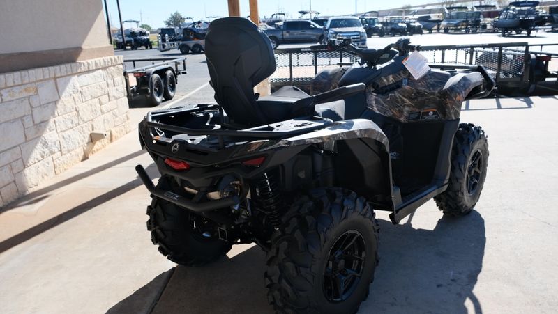 NEW 2026 CAN-AM OUTLANDER MAX PRO HUNTING EDITION HD7 Image 3
