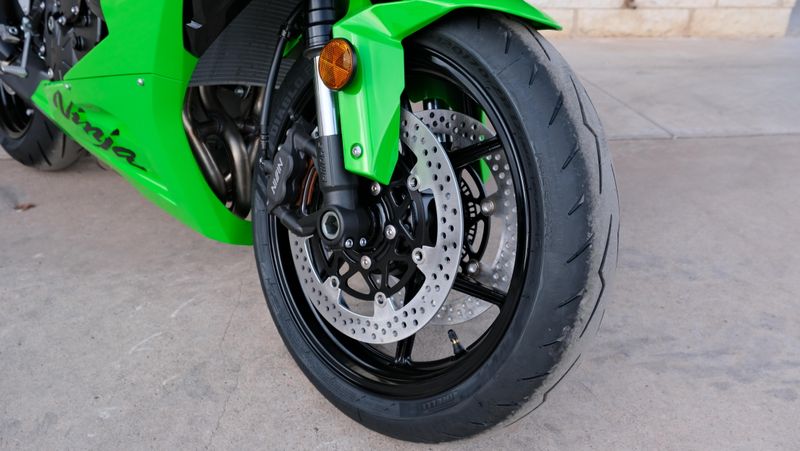NEW 2026 KAWASAKI NINJA ZX6R ABS Image 12