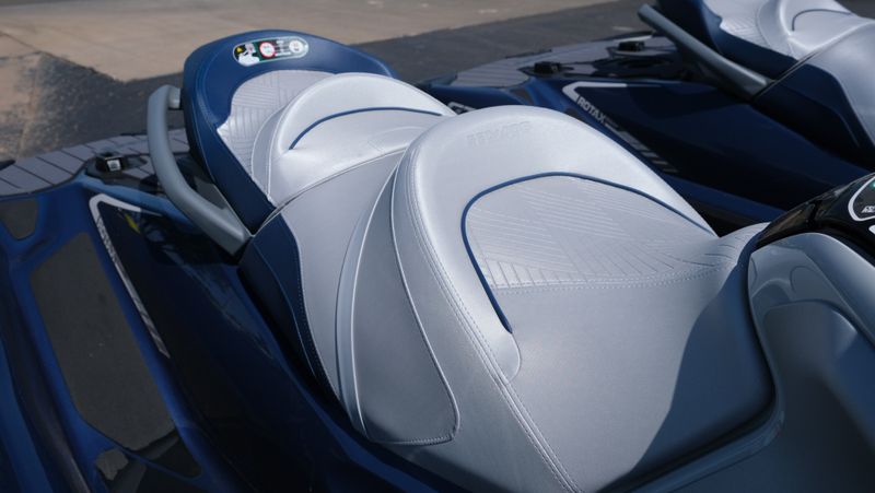 2024 SEADOO GTX LIMITED 300 WITH SOUND SYSTEM IDF BLUE ABYSS Image 3