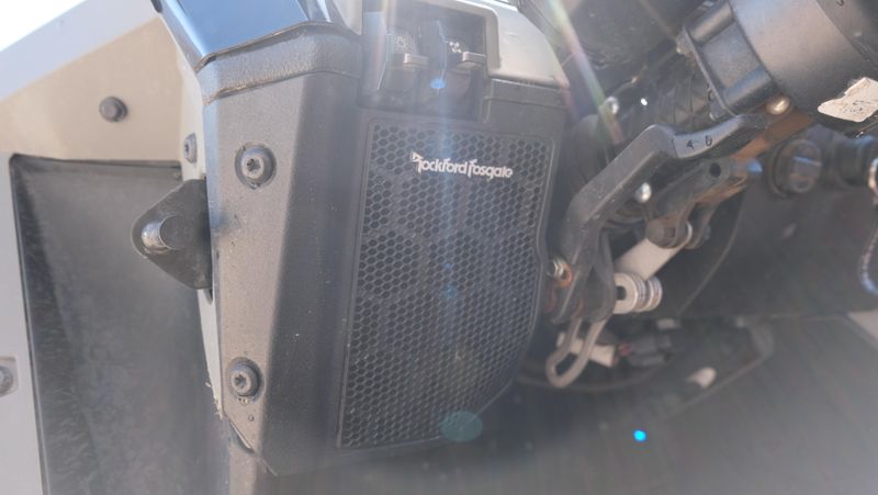 USED 2022 POLARIS RZR TURBO R ULTIMATE Image 17