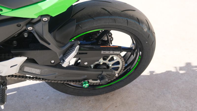 USED 2025 KAWASAKI NINJA 650 KRT EDITION ABS Image 12