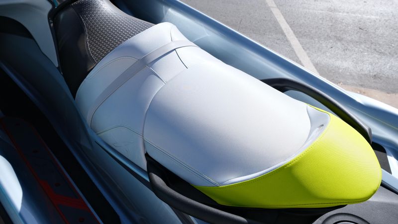 NEW 2026 SEADOO RXTX-325-WITH-SOUND-SYSTEM Image 11