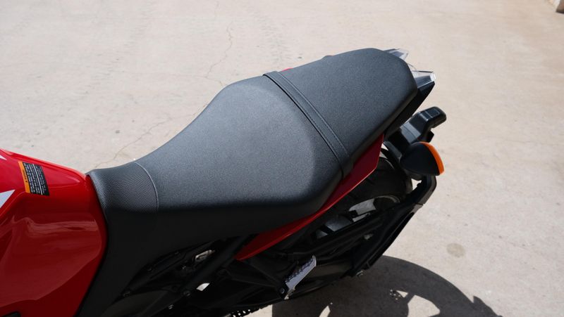 USED 2018 YAMAHA MT09 Image 17