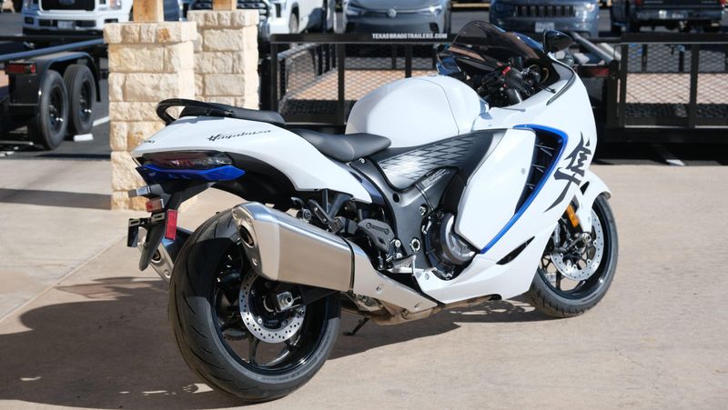 NEW 2026 SUZUKI HAYABUSA Image 3