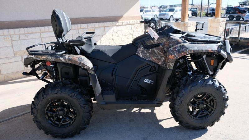 NEW 2026 CAN-AM OUTLANDER MAX PRO HUNTING EDITION HD7 Image 2