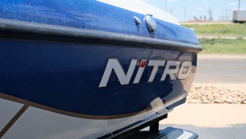 2012 NITRO 290 SPORT Image 6