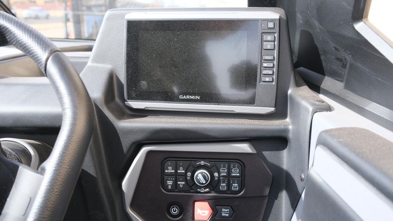 NEW 2026 AXIS T235 Image 30