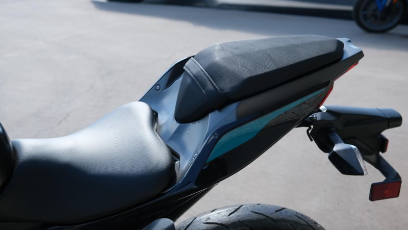 USED 2023 KAWASAKI Z400 ABS Image 13