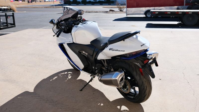 NEW 2026 SUZUKI HAYABUSA Image 5