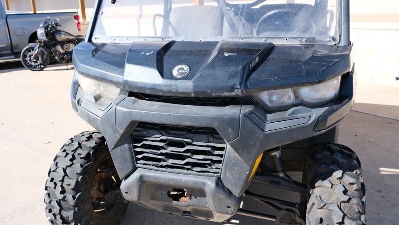 USED 2023 CAN-AM DEFENDER DPS HD9 Image 9