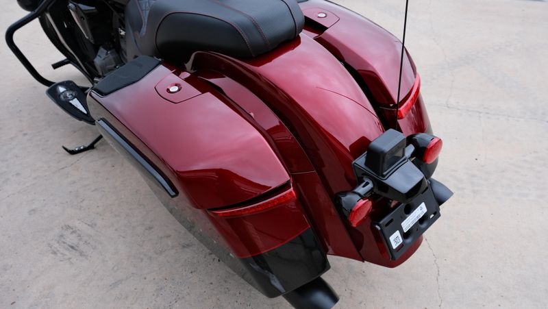 NEW 2026 INDIAN MOTORCYCLE CHALLENGER 125TH ANNIVERSARY EDITION Image 14