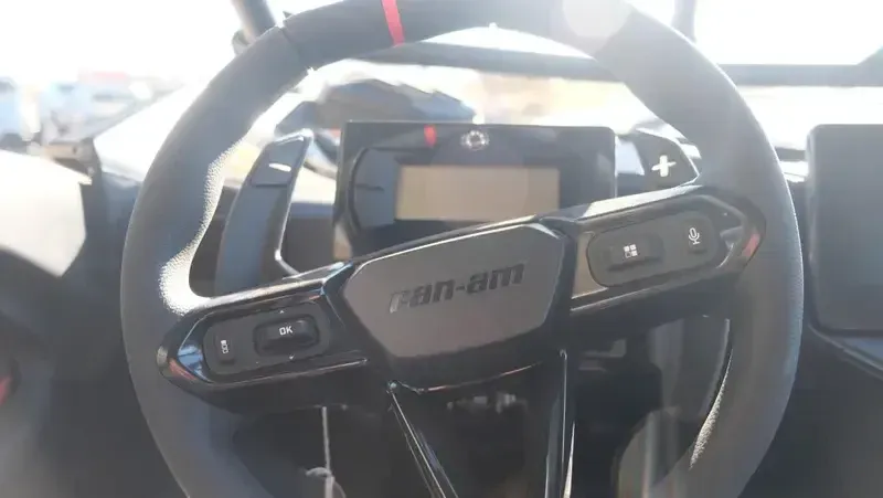 NEW 2026 CAN-AM MAVERICK R MAX X RC WITH SMARTSHOX 999T DCT Image 9