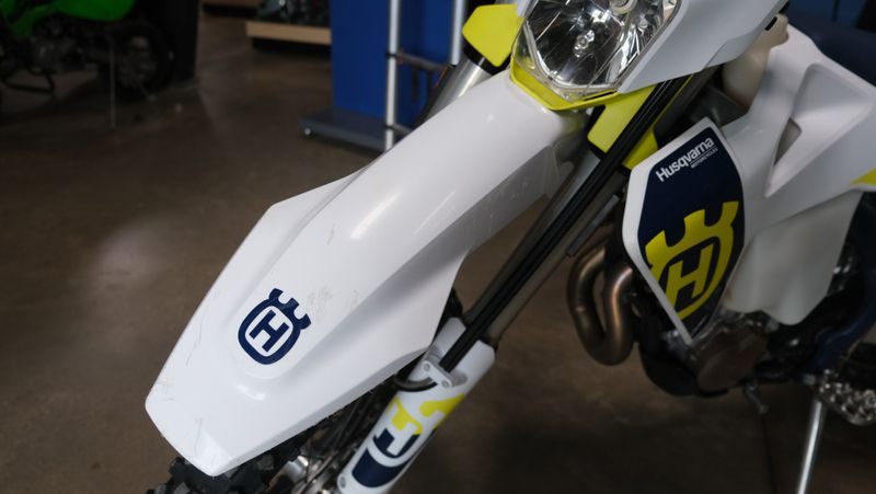 2023 HUSQVARNA FE 501sImage 5