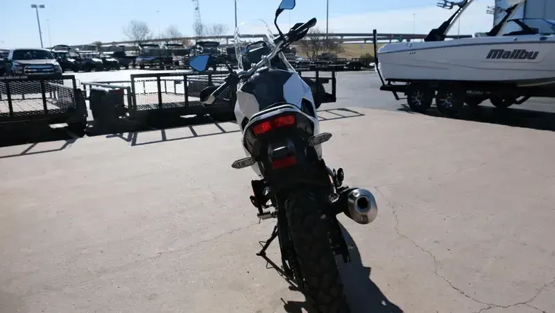 NEW 2026 KAWASAKI KLE 500 ABS SE Image 19