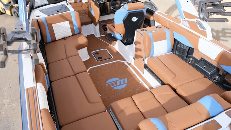 NEW 2026 MALIBU 24 MXZ Image 22