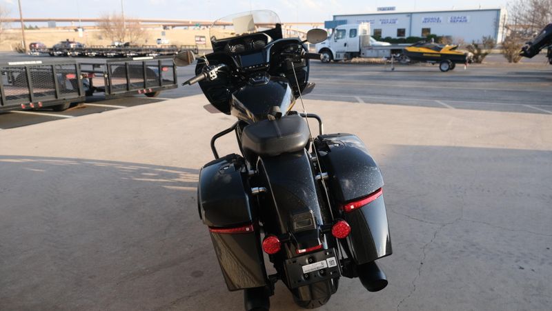 NEW 2026 INDIAN MOTORCYCLE CHALLENGER DARK HORSE WITH 112 AND AUDIO PACKAGE Image 4