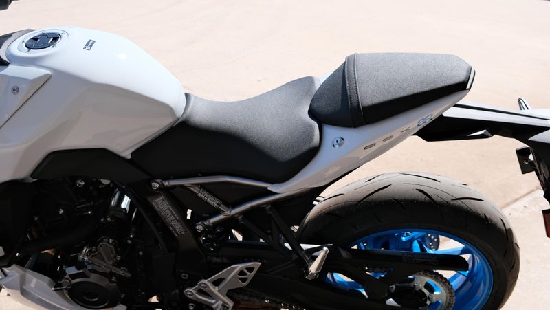 NEW 2026 SUZUKI GSX-8R Image 15