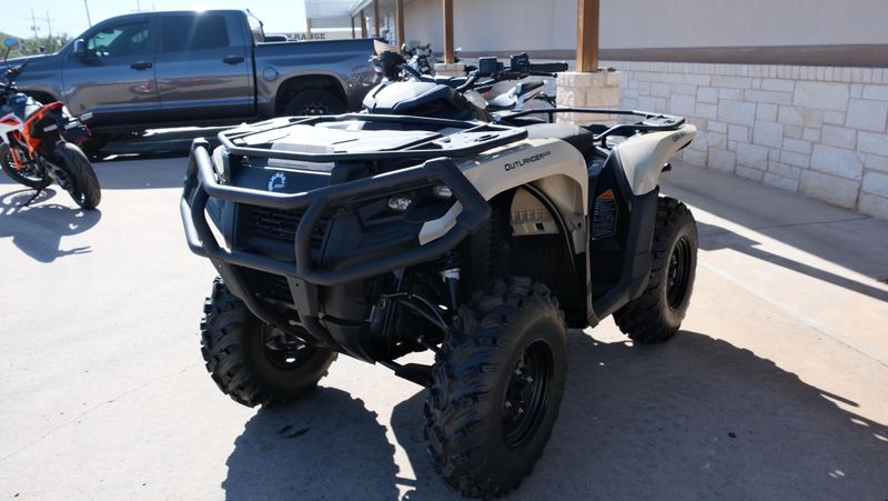 NEW 2026 CAN-AM OUTLANDER PRO HD7 Image 8