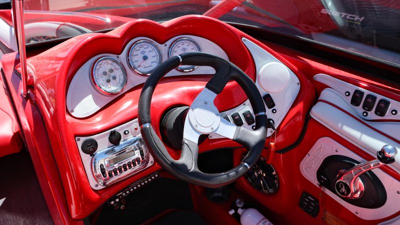 USED 2011 SANGER V 23 XTZ Image 31