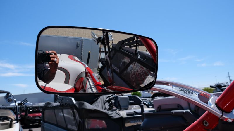 USED 2011 SANGER V 23 XTZ Image 18