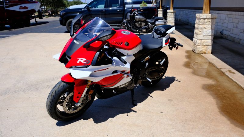 NEW 2026 YAMAHA YZF-R9 70TH ANNIVERSARY EDITION Image 7