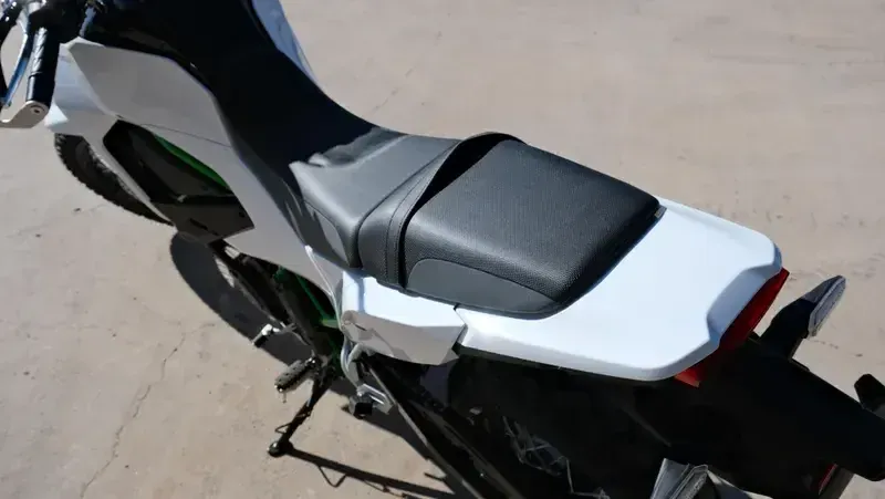 NEW 2026 KAWASAKI KLE 500 ABS SE Image 15