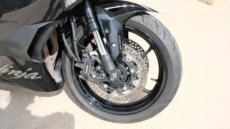 USED 2024 KAWASAKI NINJA ZX4R ABS Image 15