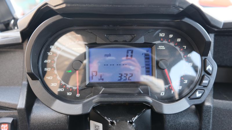 NEW 2027 POLARIS RANGER CREW XP 1000 CAB Image 27