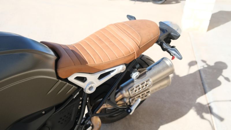 USED 2023 BMW R NINET PURE Image 16