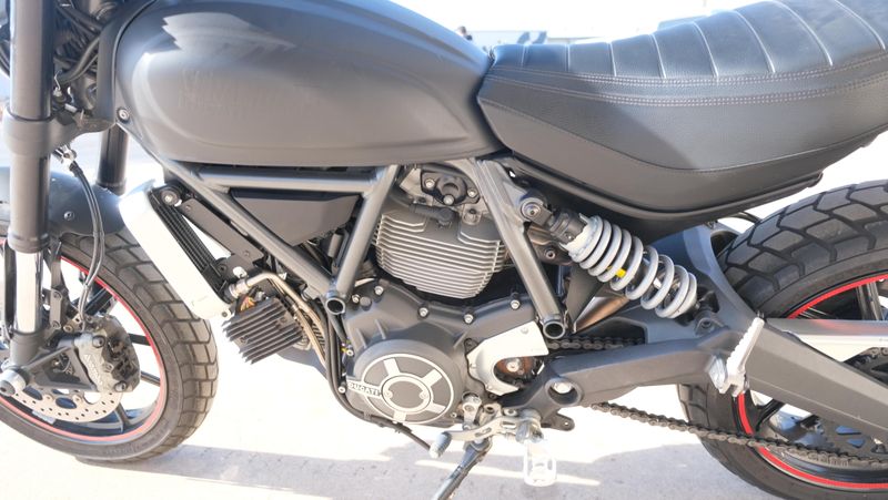 USED 2016 DUCATI SCRAMBLER FLAT TRACK PRO Image 13