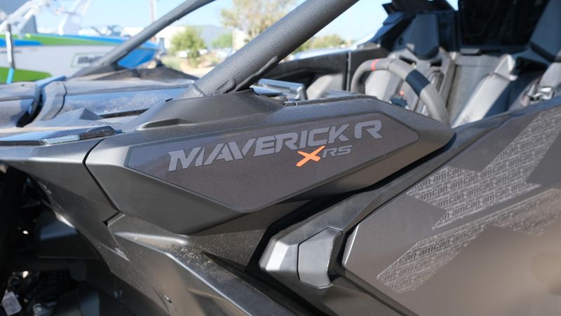 NEW 2026 CAN-AM MAVERICK R X RS WITH SMARTSHOX 999T DCT Image 26