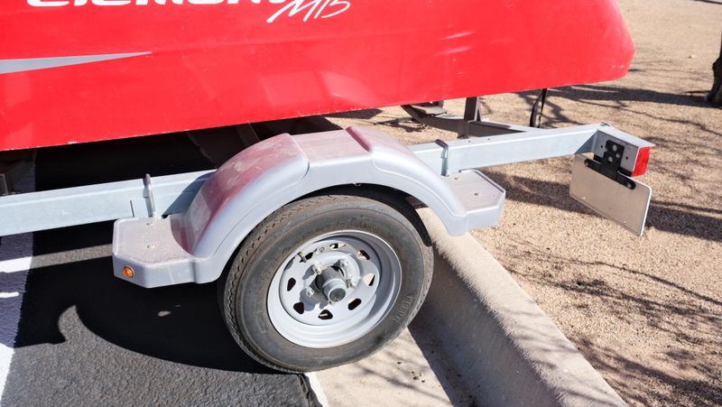 USED 2021 BAYLINER ELEMENT E16 Image 5