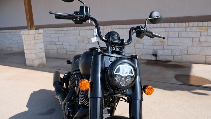 NEW 2026 INDIAN MOTORCYCLE CHIEF BOBBER DARK HORSE Image 9