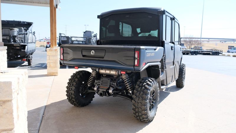 NEW 2026 CAN-AM DEFENDER MAX LIMITED CAB HD11 Image 3