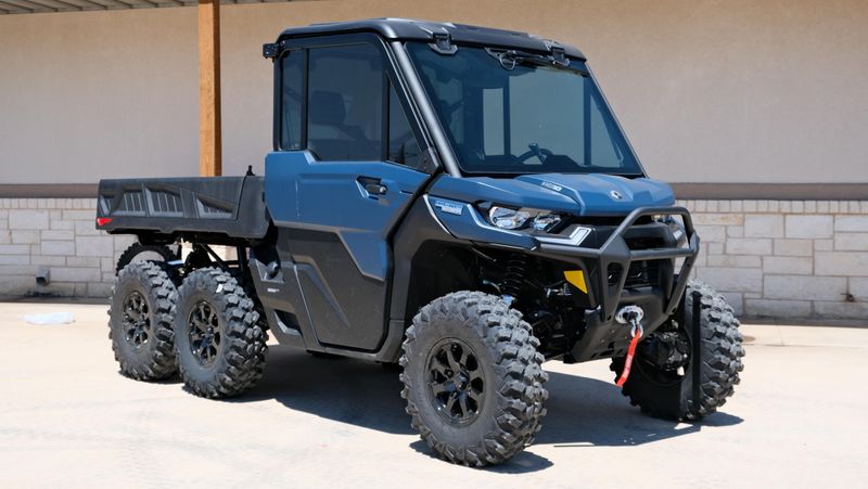 NEW 2025 CAN-AM DEFENDER PRO LIMITED CAB HD10 Image 1