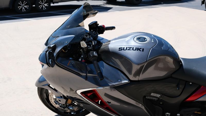 USED 2024 SUZUKI HAYABUSA Image 12