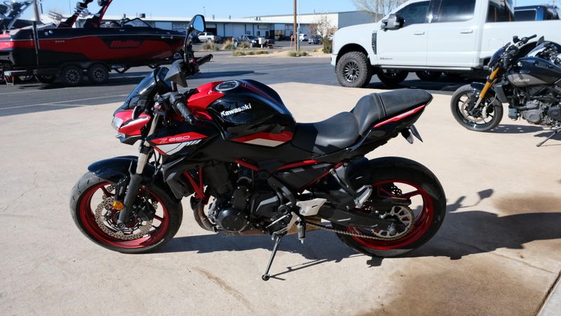 USED 2024 KAWASAKI Z650 ABS Image 6