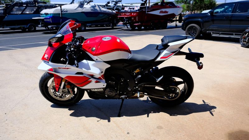 NEW 2026 YAMAHA YZF-R9 70TH ANNIVERSARY EDITION Image 6