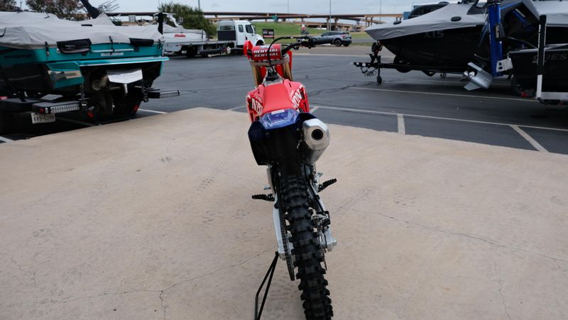 NEW 2027 HONDA CRF250R Image 4