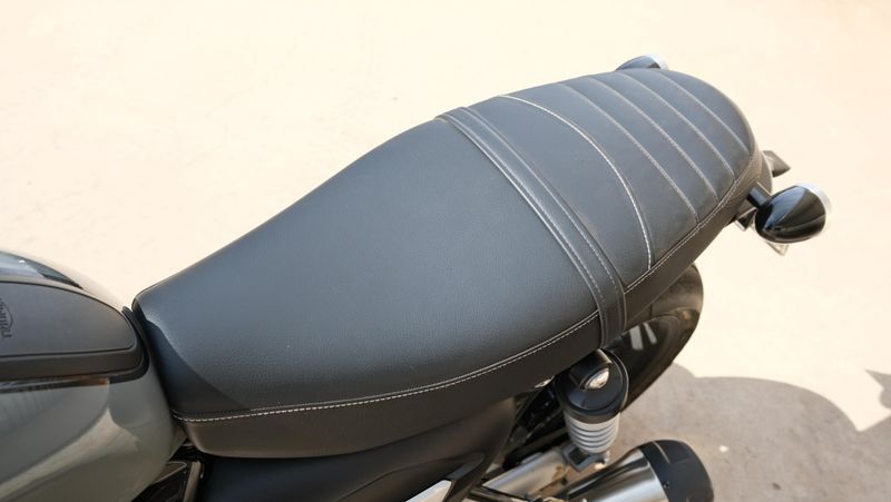USED 2022 TRIUMPH SPEEDTWIN1200 Image 10