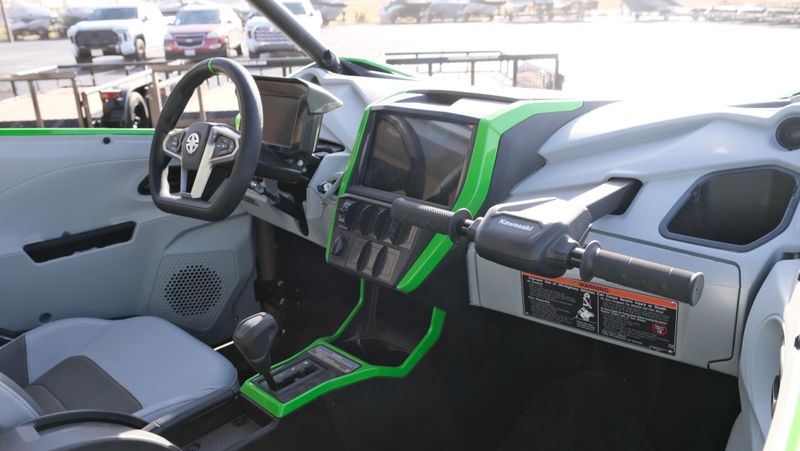 USED 2026 KAWASAKI TERYX5 H2 DELUXE ES Image 15