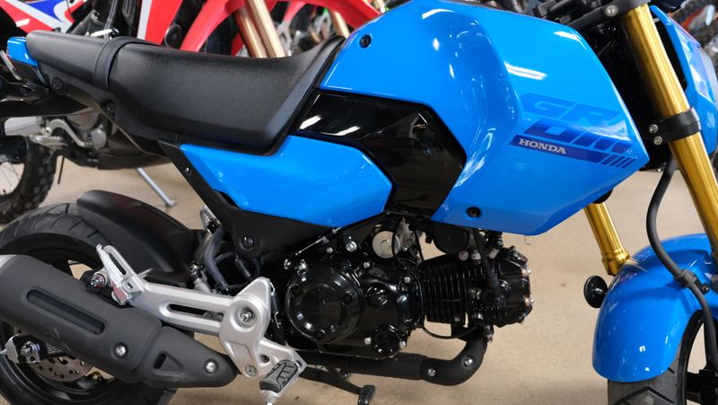 2025 Honda GROM BASE Image 6