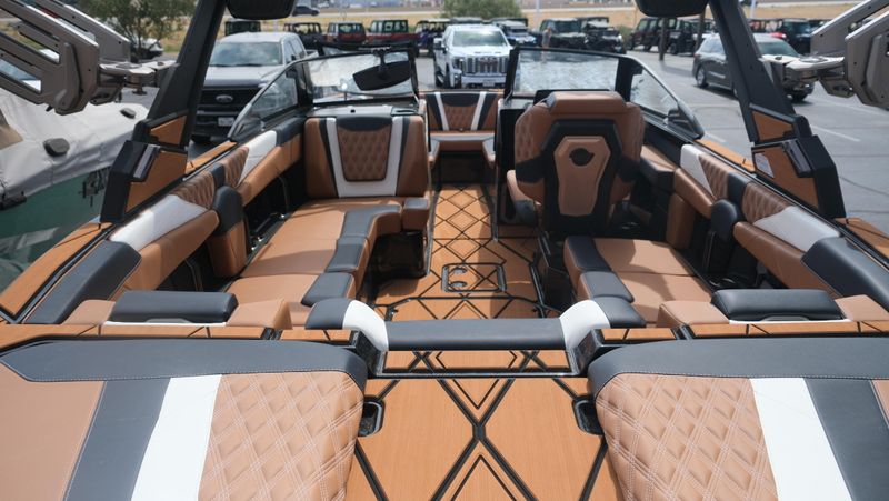 NEW 2026 MALIBU MSERIES M230 Image 6