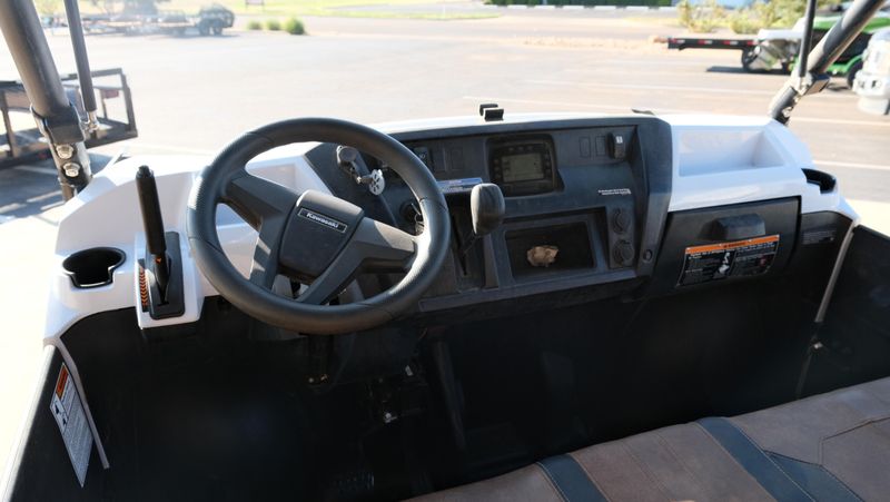 USED 2024 KAWASAKI MULE PROFXT 1000 PLATINUM RANCH EDITION Image 8